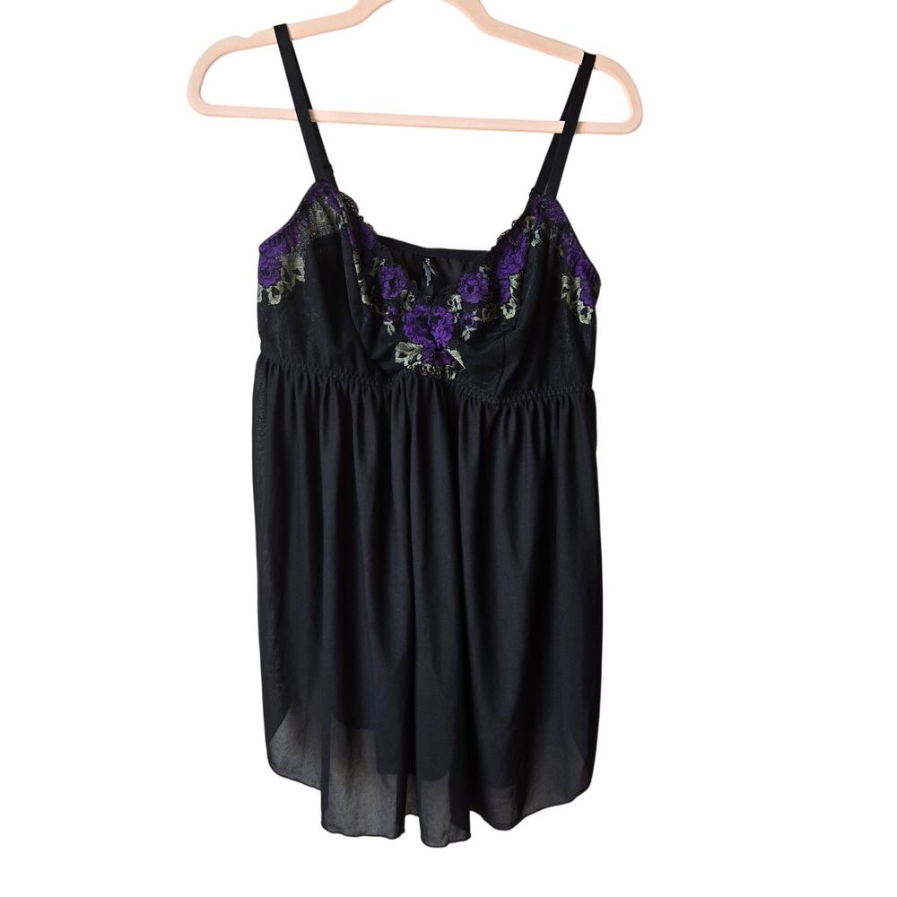 Torrid black mesh lace babydoll with purple and green floral embroidery Size 1 - Picture 1 of 3